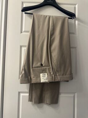 Men’s Dress Trousers in Light Taupe - Classic Tailored Fit